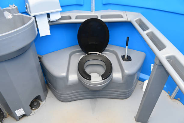 Best Luxury portable toilet rental  in Huron, SD